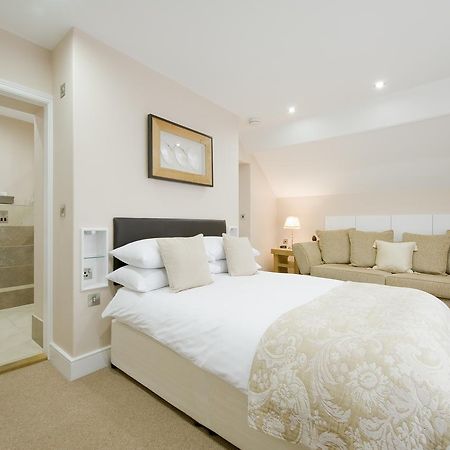 أبرديفي The Britannia Coaching Inn المظهر الخارجي الصورة