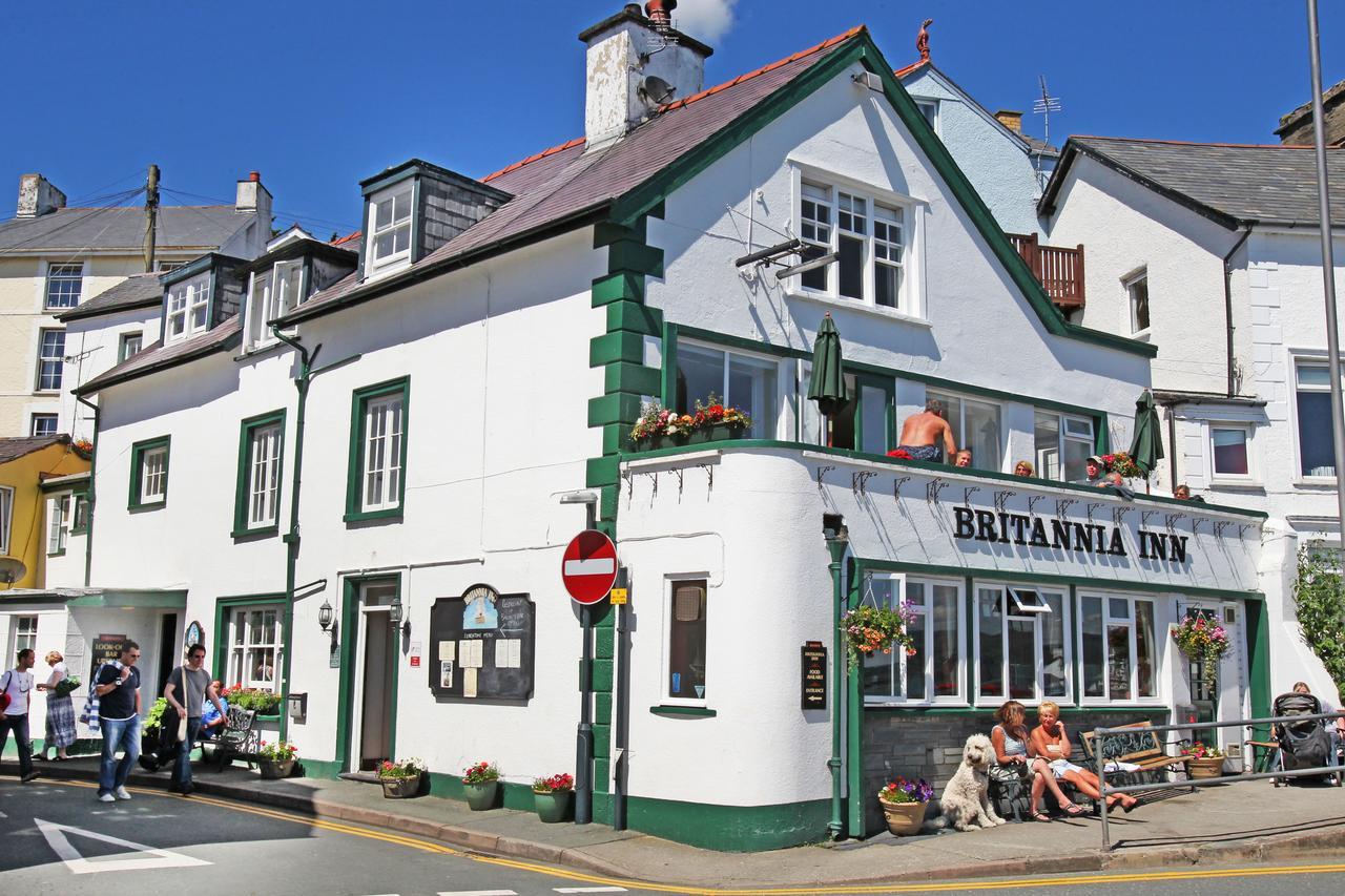 أبرديفي The Britannia Coaching Inn المظهر الخارجي الصورة