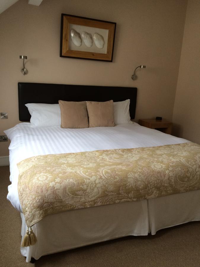 أبرديفي The Britannia Coaching Inn المظهر الخارجي الصورة